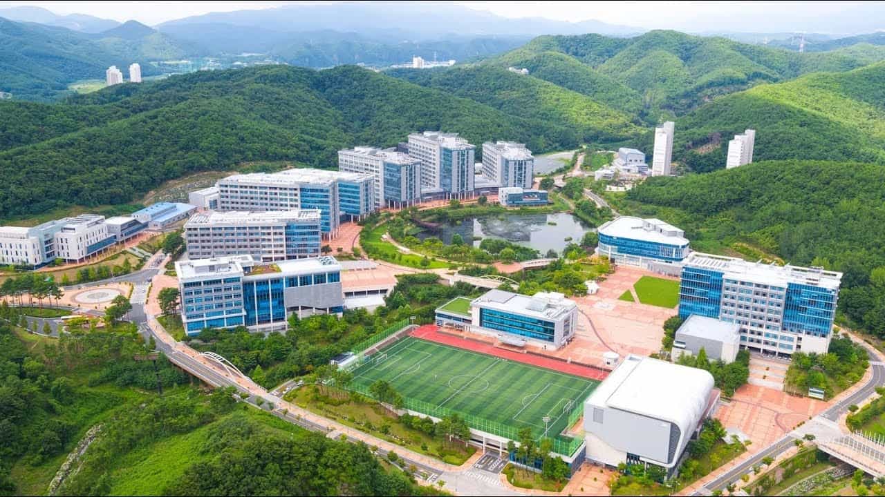 Viện Khoa học và Công nghệ Quốc gia Ulsan